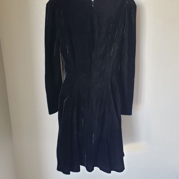 Black Vintage Velvet Dress with Rhinestones - Picture 4 of 5